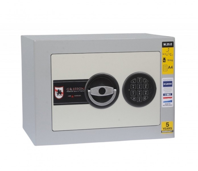 Сейф мебельный ПАРИТЕТ-К Griffon M.25.Е